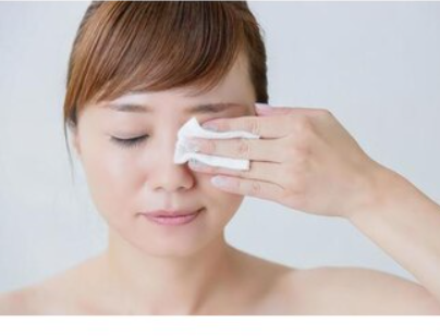 メイクしたまま寝ると…